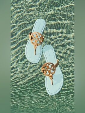 Tory Burch the Miller patent cork blue flat thong logo sandals women’s size 9.5